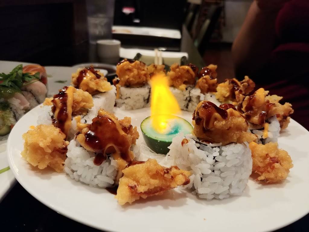 Umai Sushi & Sake House | restaurant | 730 Nordahl Rd #108, San Marcos, CA 92069, USA | 7602330888 OR +1 760-233-0888