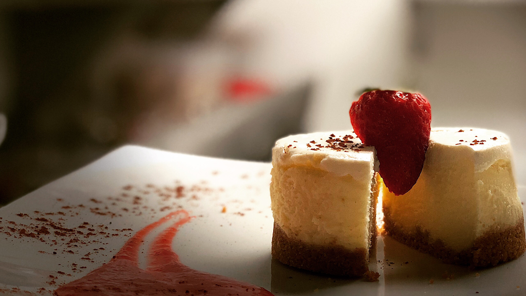 Capones Italian Cucina | restaurant | 19688 Beach Blvd #10, Huntington Beach, CA 92648, USA | 7145932888 OR +1 714-593-2888