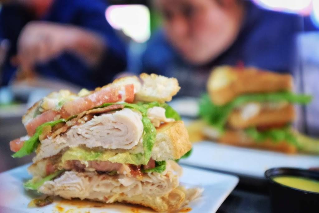 Butcher & Brew Pub | restaurant | 301 W Round Grove Rd, Lewisville, TX 75067, USA | 9722211900 OR +1 972-221-1900