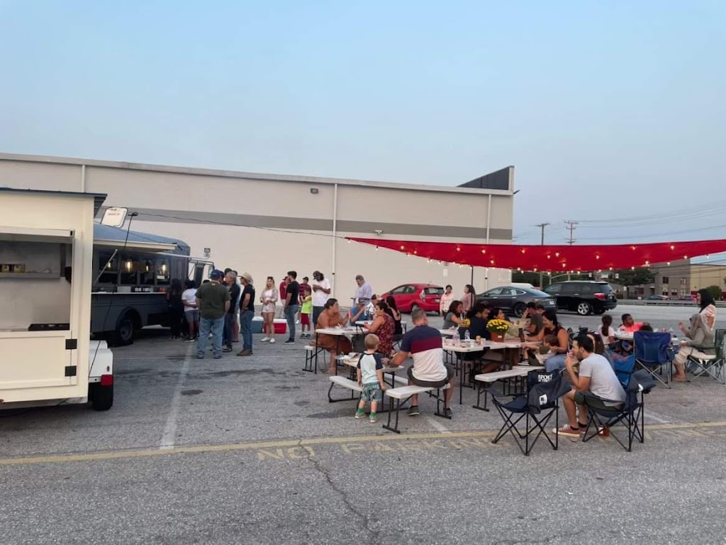 Lechonera DMV | restaurant | 7540 Washington Blvd, Elkridge, MD 21075, USA | 2407565359 OR +1 240-756-5359