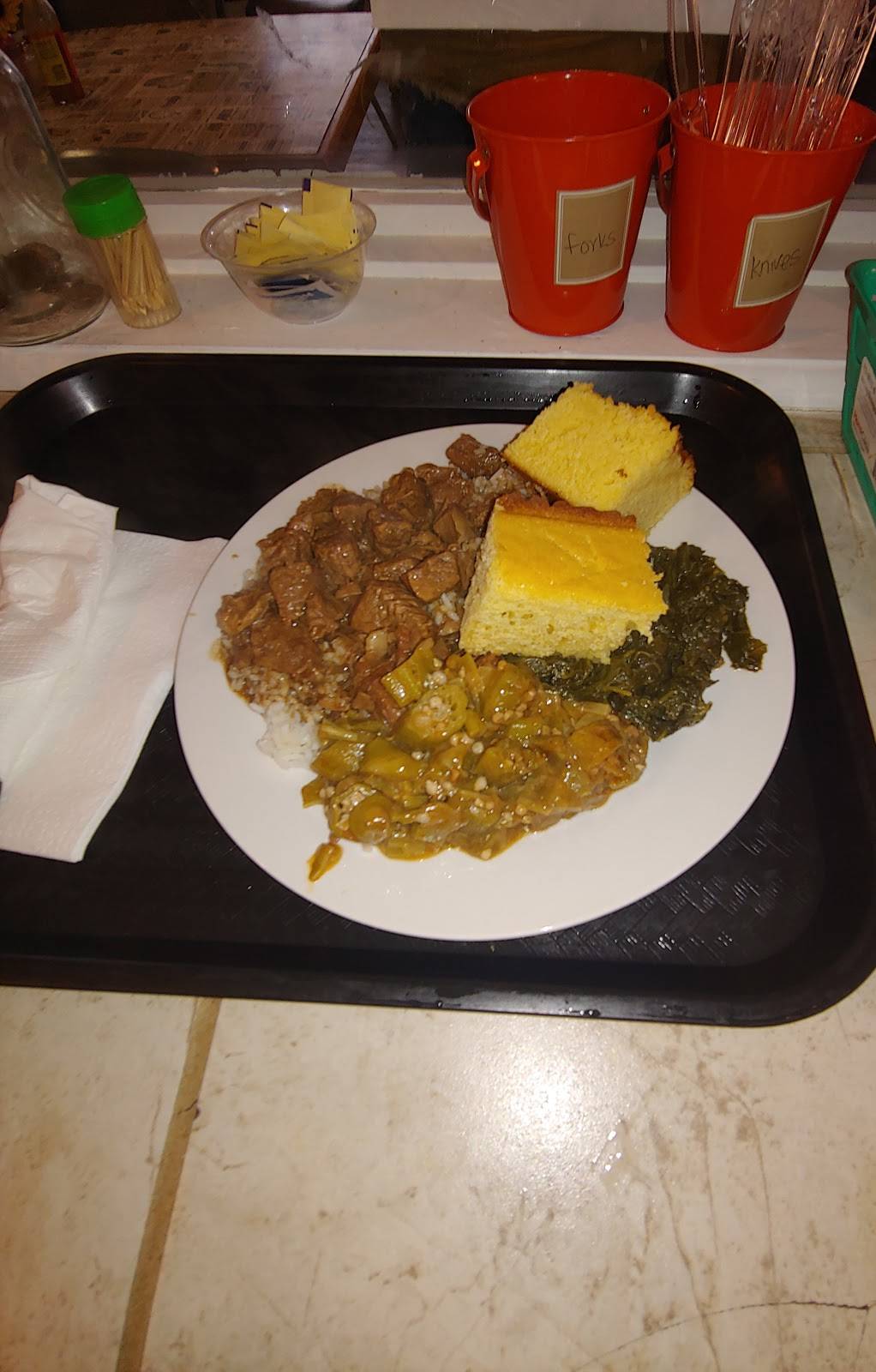 Reel Southern Cooking | restaurant | 1111 Green Ave, Orange, TX 77630, USA | 4093304156 OR +1 409-330-4156