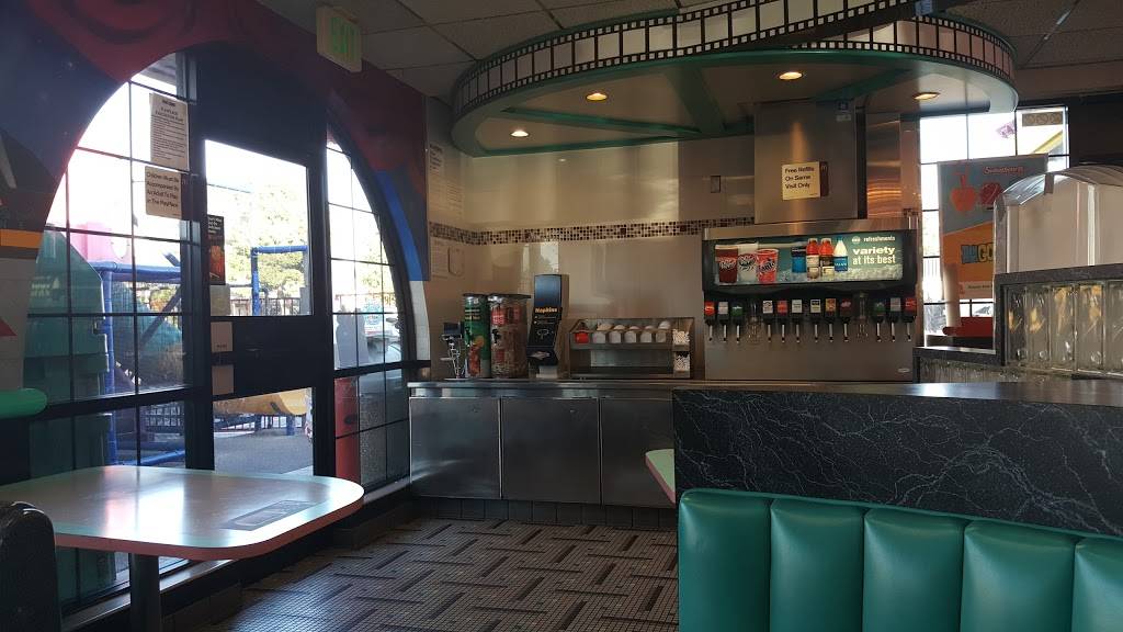 McDonalds | cafe | 4200 E Chapman Ave, Orange, CA 92869, USA | 7145384337 OR +1 714-538-4337