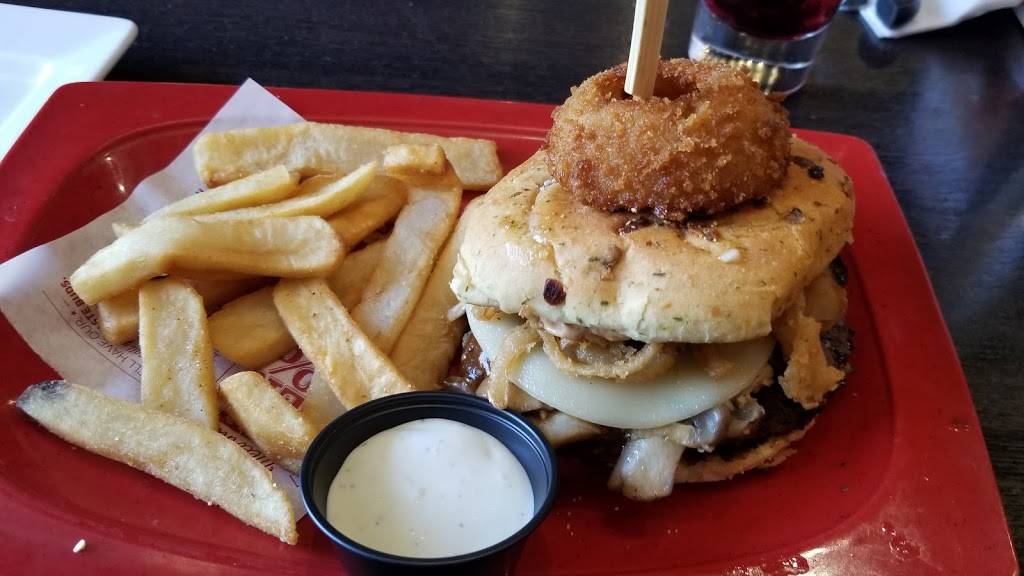 Red Robin Gourmet Burgers and Brews | restaurant | 9600 S Eastern Ave, Henderson, NV 89052, USA | 7026177827 OR +1 702-617-7827