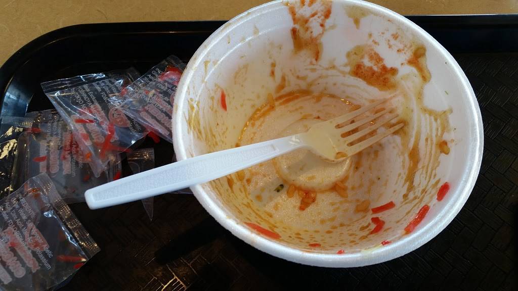 Yoshinoya Tustin & Katella | restaurant | 1273 N Tustin St #A, Orange, CA 92867, USA | 7146390554 OR +1 714-639-0554