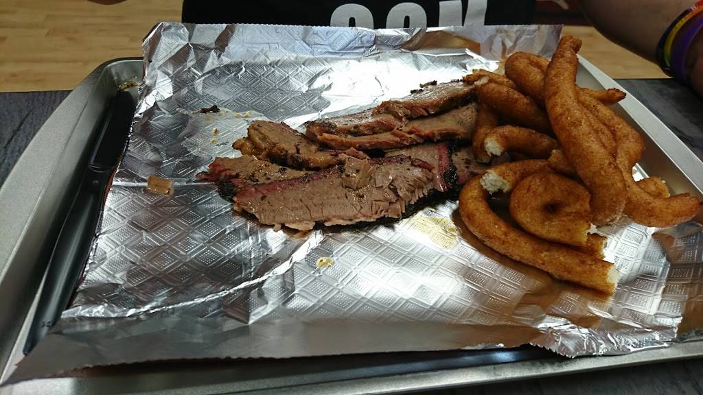Buddys BBQ | restaurant | 948 Tanyard Rd, Rocky Mount, VA 24151, USA | 5404820369 OR +1 540-482-0369