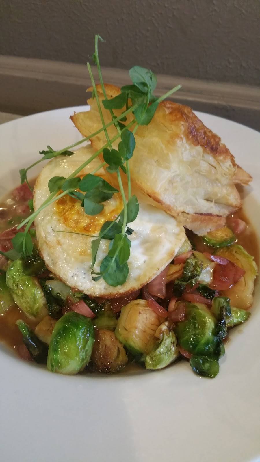 Dégagé Jazz Café | restaurant | 301 River Rd, Maumee, OH 43537, USA | 4197948205 OR +1 419-794-8205