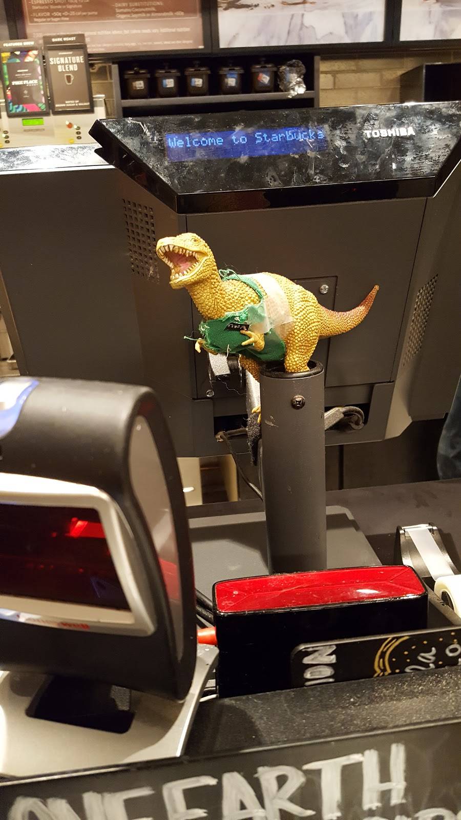 Starbucks | cafe | 1370 N Hamilton Rd, Columbus, OH 43230, USA | 6144754147 OR +1 614-475-4147