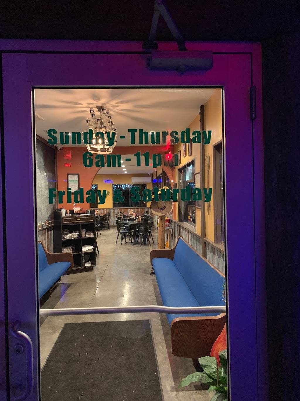 Armandos Mexican Bar and Grill | restaurant | 203 Ohio Ave N, Live Oak, FL 32064, USA | 3862190623 OR +1 386-219-0623