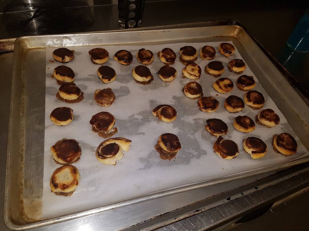 One Roof Community Center | restaurant | 99 Brock St, Peterborough, ON K9H 2P2, Canada | 7058741812 OR +1 705-874-1812