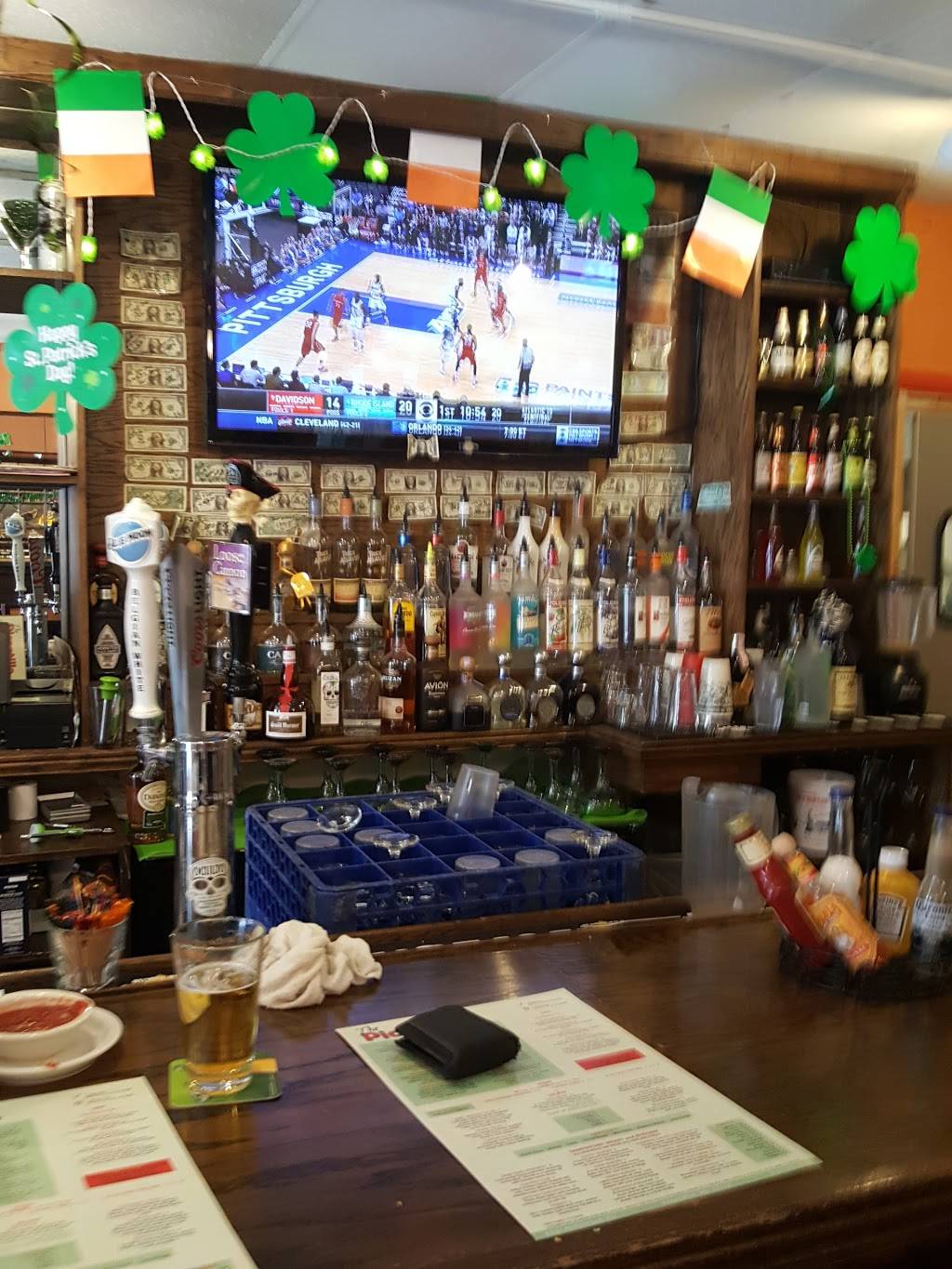 The Picantillo Restaurant | restaurant | 4590 Mountain Rd, Lake Shore, MD 21122, USA | 4103607328 OR +1 410-360-7328