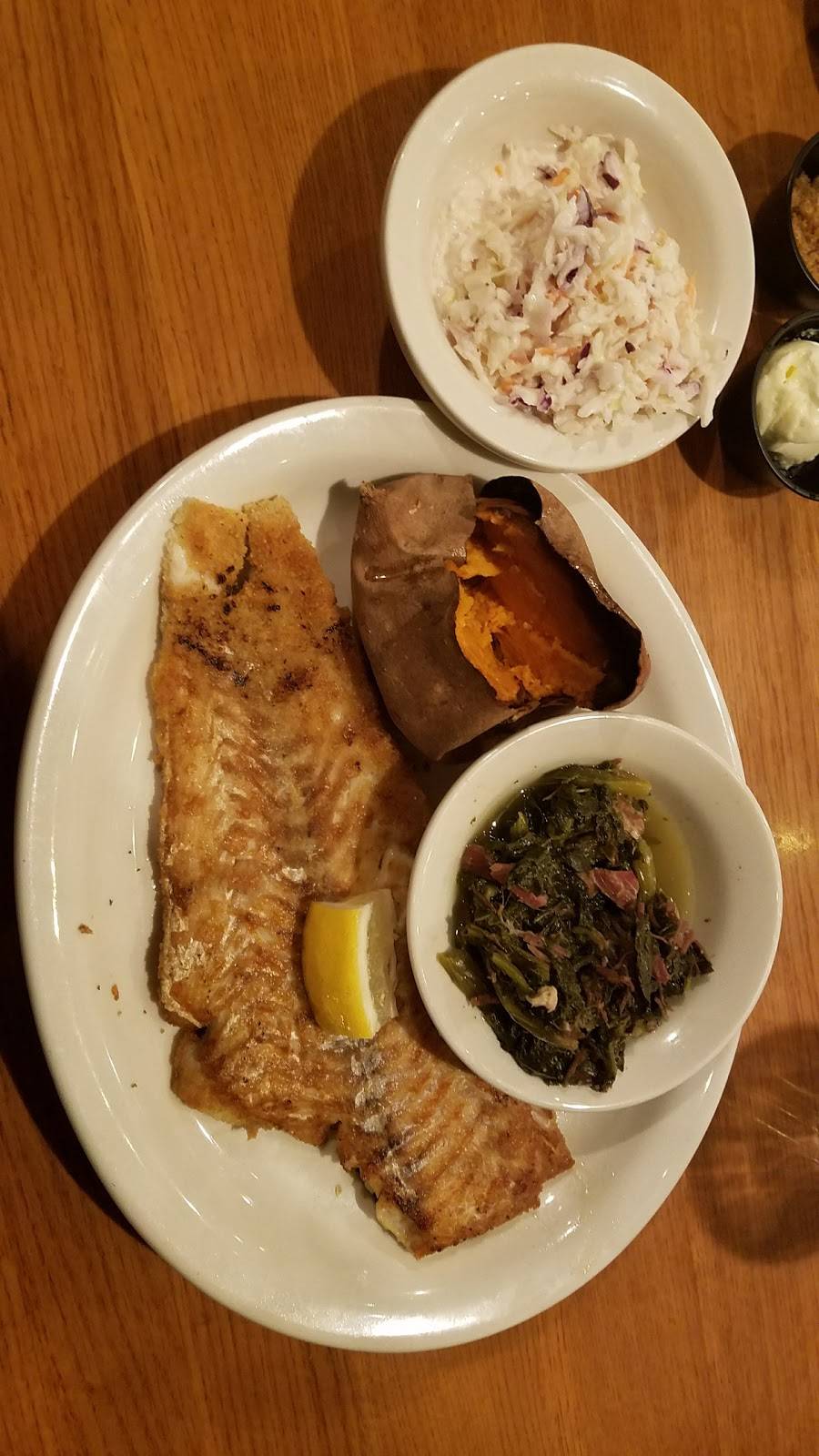 Cracker Barrel Old Country Store | restaurant | 6398 Crane Dr, Whitestown, IN 46075, USA | 3177695205 OR +1 317-769-5205