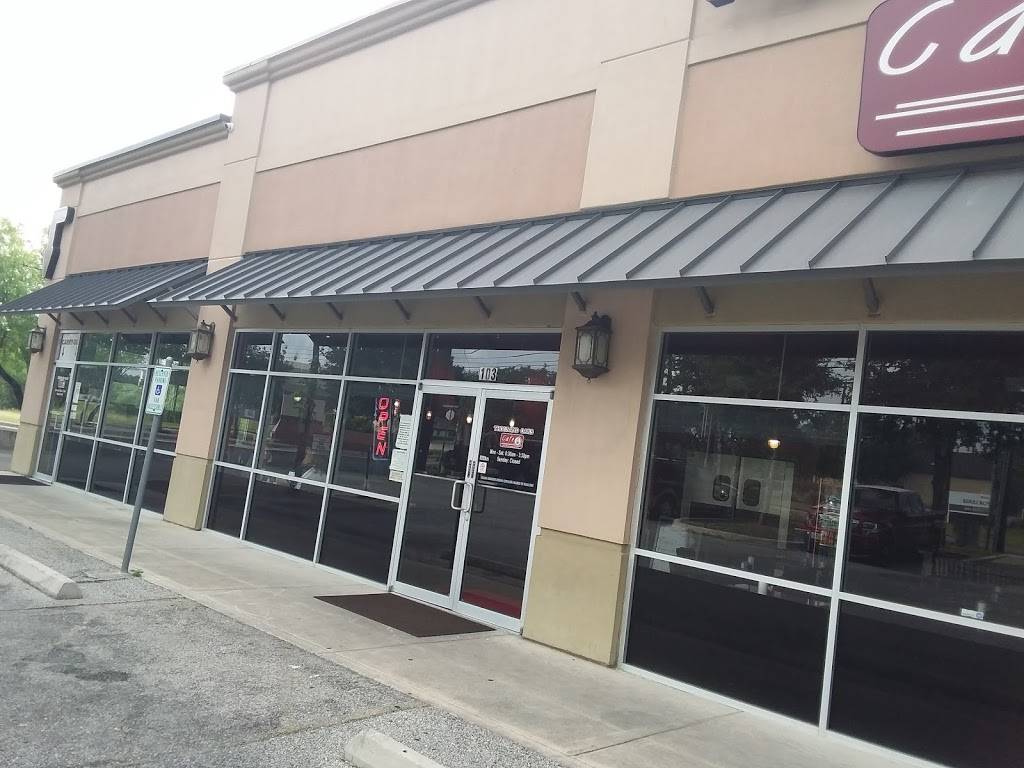 Thousand Oaks Cafe | restaurant | 12930 Jones Maltsberger Rd, San Antonio, TX 78247, USA | 2102336172 OR +1 210-233-6172