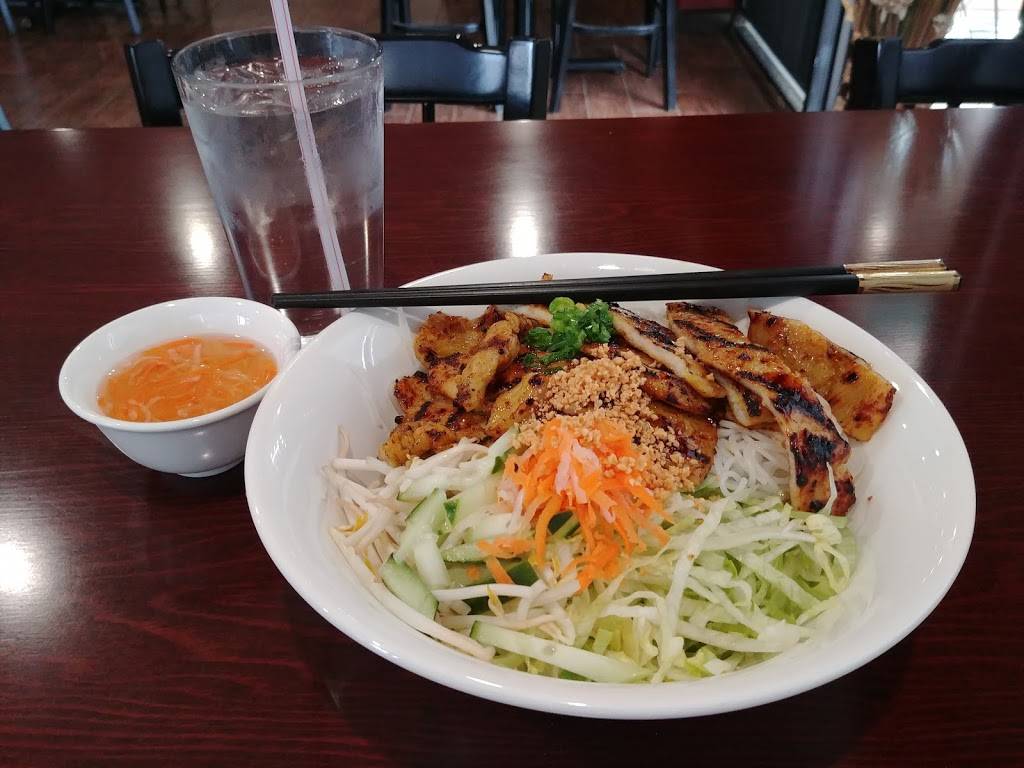 Yummy Pho House | restaurant | 32823 FM2978 Suite A1, Magnolia, TX 77354, USA | 2817894351 OR +1 281-789-4351