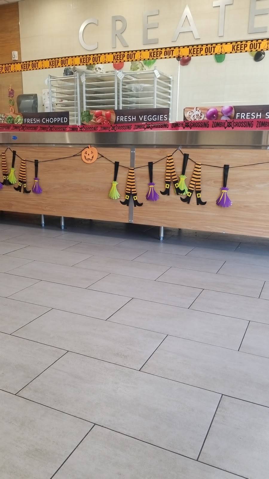 Papa Murphys Take N Bake Pizza | meal takeaway | 15165 E 104th Ave, Commerce City, CO 80022, USA | 3032897272 OR +1 303-289-7272