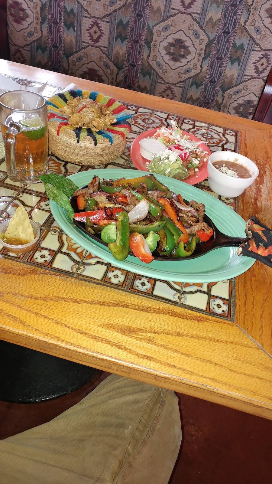 Tia Wannas | restaurant | 2115 W Galena Blvd, Aurora, IL 60506, USA | 6302640634 OR +1 630-264-0634