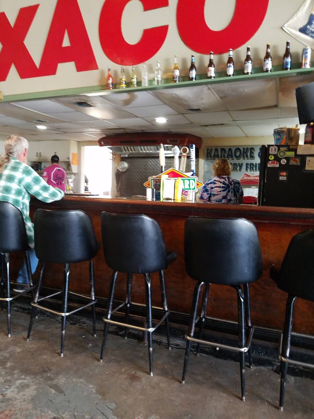 Red Ball Bar & Grill | restaurant | 539 W 5th St, Baxter Springs, KS 66713, USA | 6208562020 OR +1 620-856-2020