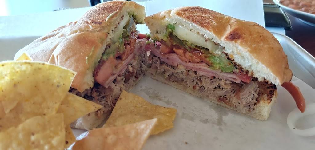 Señor Jalapeño | restaurant | 1402 Main St SW, Los Lunas, NM 87031, USA | 5055882564 OR +1 505-588-2564