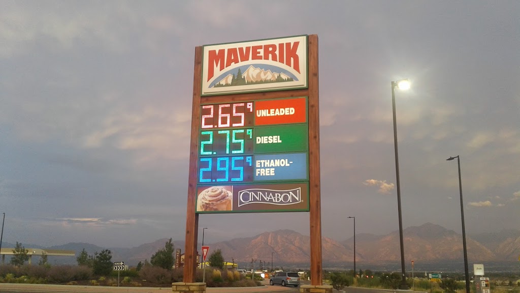Maverik Adventures First Stop | restaurant | 7812 Highlands Loop Rd, West Jordan, UT 84081, USA | 8012824303 OR +1 801-282-4303