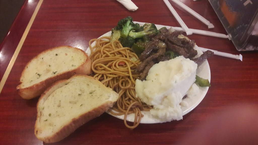 Golden Dragon Buffet & Grill | restaurant | 25-75 Frontage Rd, East Haven, CT 06512, USA | 2034680333 OR +1 203-468-0333