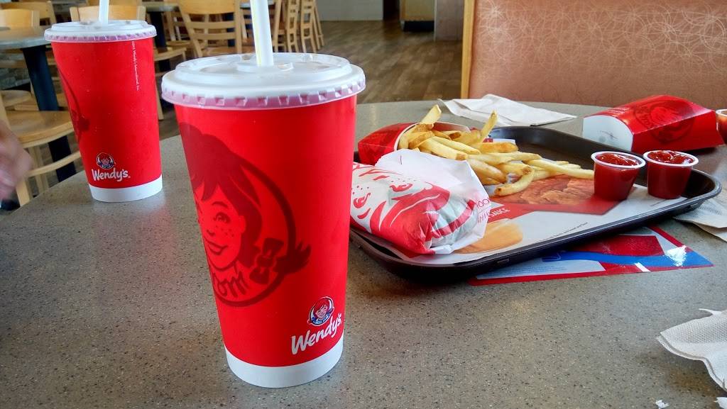 Wendys | restaurant | 3681 Strandherd Dr, Nepean, ON K2J 4G8, Canada | 6138439454 OR +1 613-843-9454