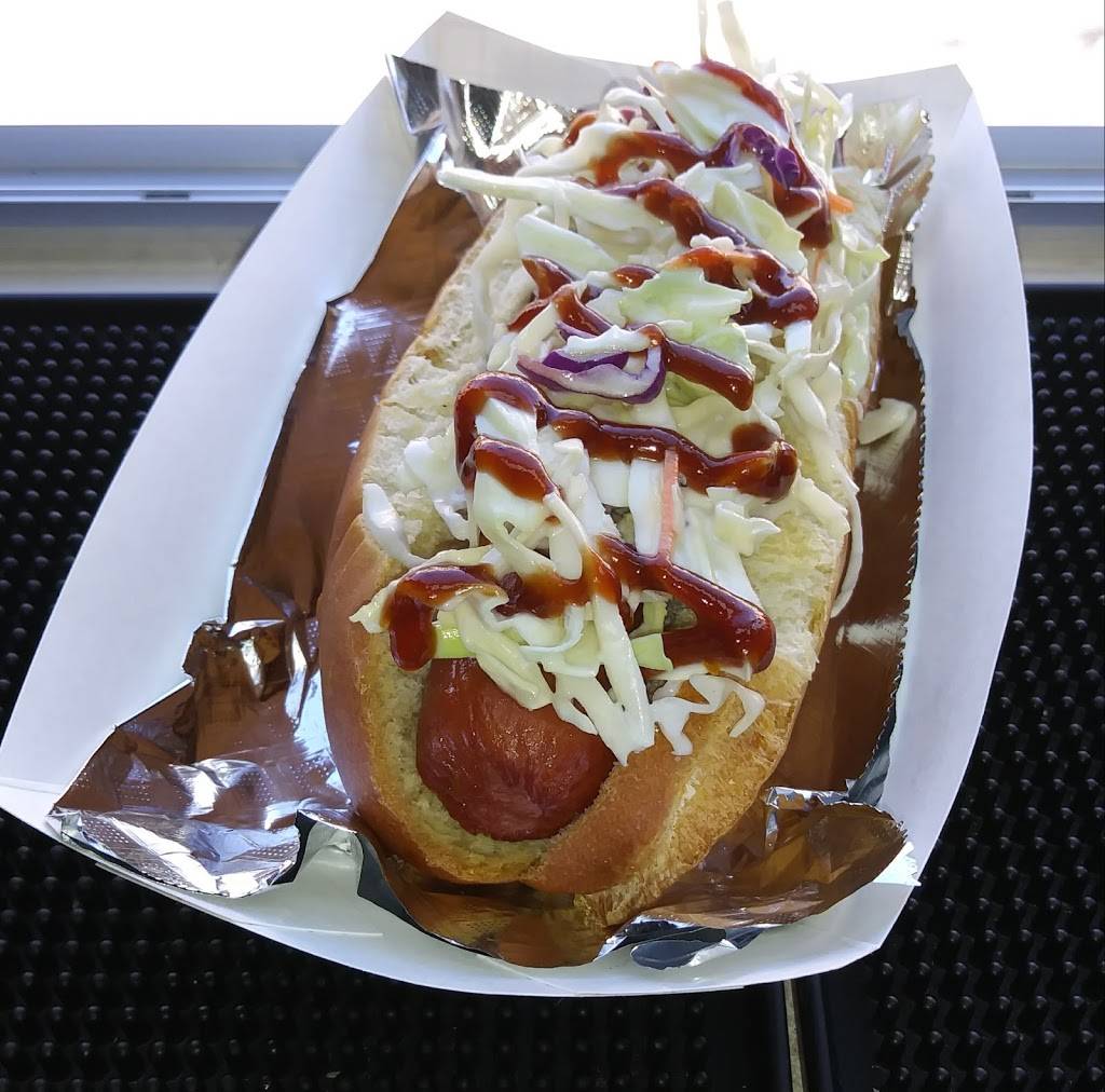 Road Dogs NB | restaurant | 338 Gruene Rd, New Braunfels, TX 78130, USA | 8307087003 OR +1 830-708-7003