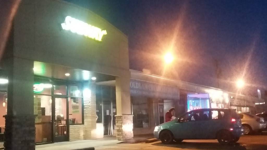 Subway | meal takeaway | 914 N Glenstone Ave, Springfield, MO 65802, USA | 4178647827 OR +1 417-864-7827