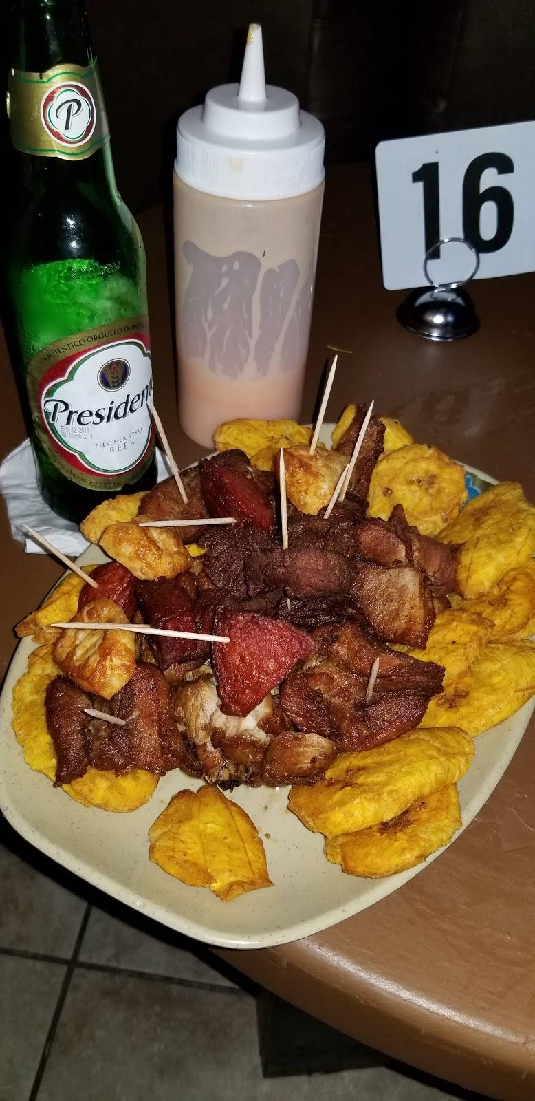 El Rey De Los Pollos | restaurant | 917 N John Young Pkwy, Kissimmee, FL 34741, USA | 4073435030 OR +1 407-343-5030