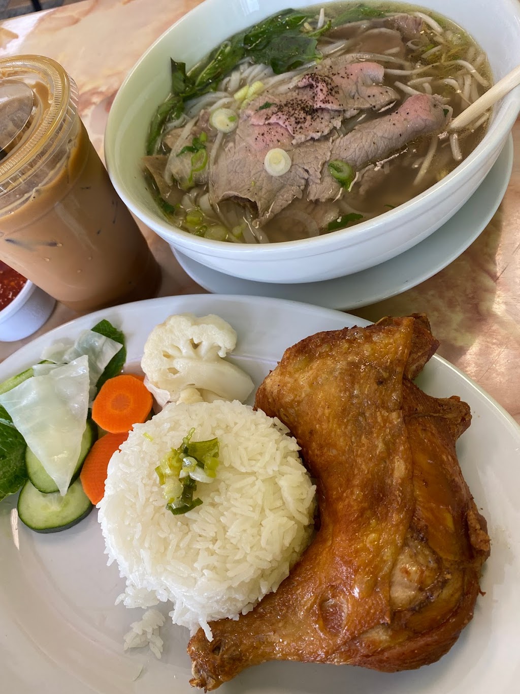 GC Pho | restaurant | 1385 Georgesville Rd, Columbus, OH 43228, USA | 6148523038 OR +1 614-852-3038