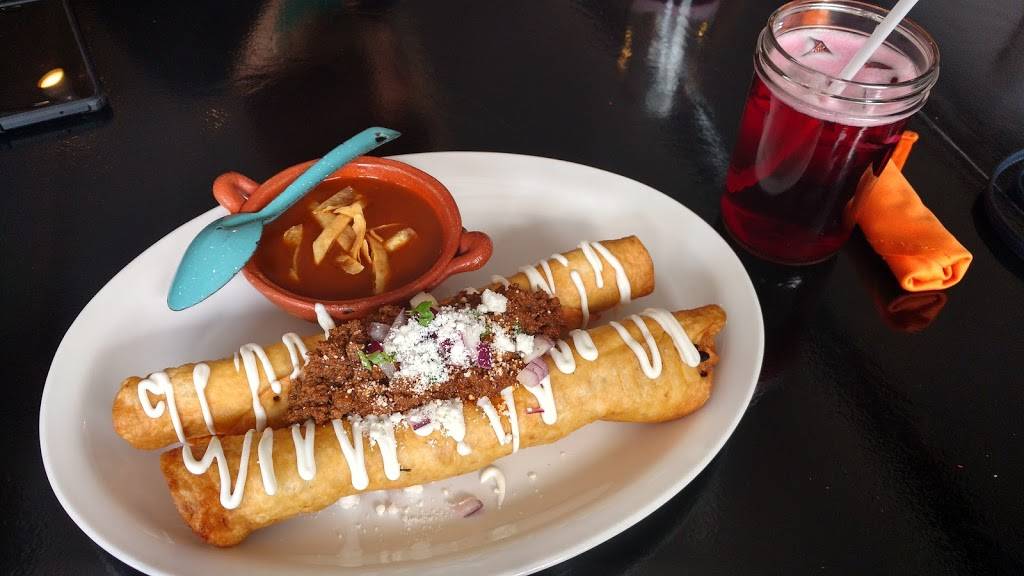 Border MX Mexican Grill - Tacos -Bar -Tequila | restaurant | 277 Queen St S, Mississauga, ON L5M 1L9, Canada | 9058131992 OR +1 905-813-1992