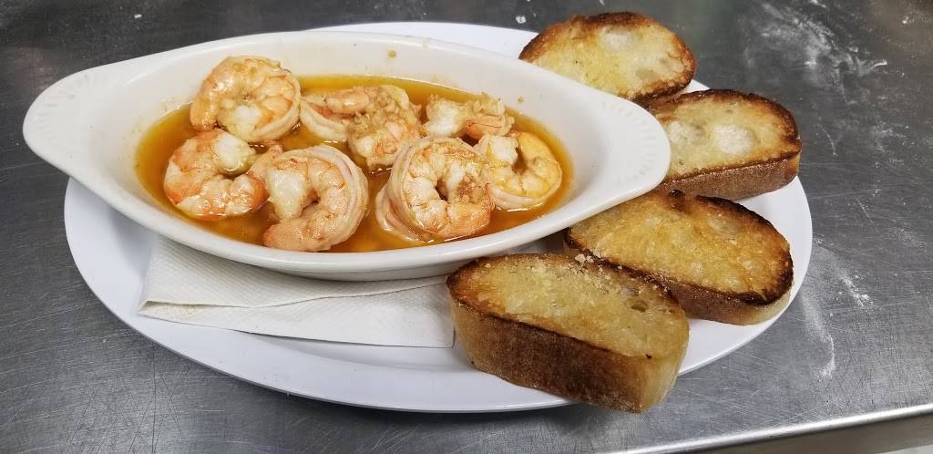 RTB Lounge | restaurant | 117 N Broadway St, South Amboy, NJ 08879, USA | 7329520060 OR +1 732-952-0060