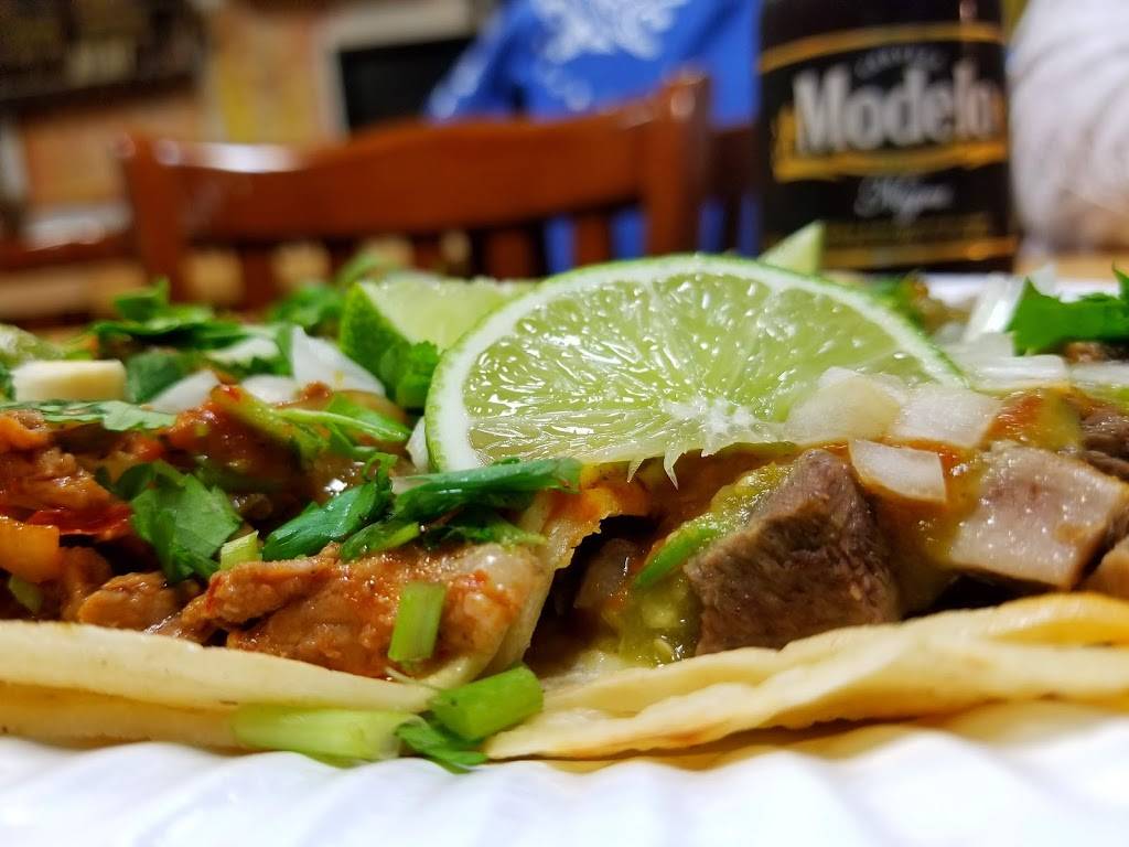 Taqueria Vallarta | restaurant | 3033 24th St, San Francisco, CA 94110, USA | 4158268116 OR +1 415-826-8116