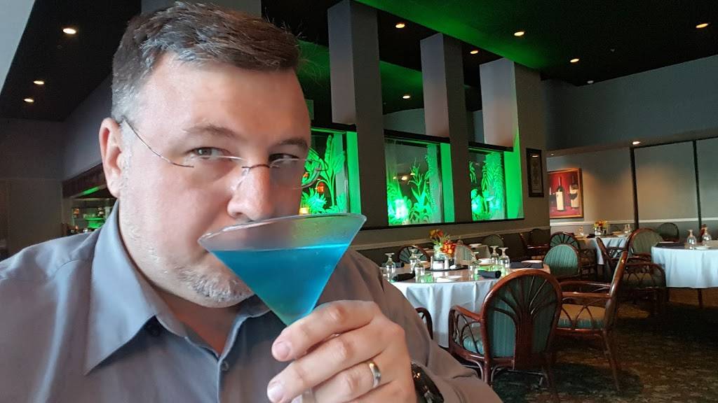 Lakeview Restaurant | restaurant | 9400 Pine Ridge Dr, Davie, FL 33324, USA | 9547230853 OR +1 954-723-0853