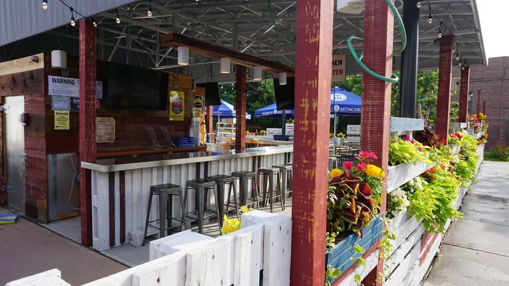 Cooper Beer Garden | restaurant | 8000 Cooper Ave, Glendale, NY 11385, USA | 7183262199 OR +1 718-326-2199