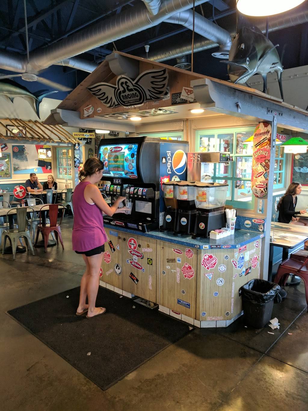 Wahoos fish taco | restaurant | 23042 Eastpark Dr, Yorba Linda, CA 92887, USA | 7149213051 OR +1 714-921-3051