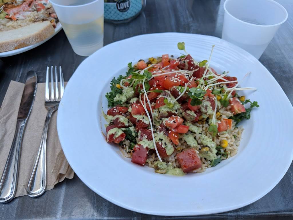 California Fish Grill | restaurant | 6150 Slauson Ave, Culver City, CA 90230, USA | 3105863242 OR +1 310-586-3242