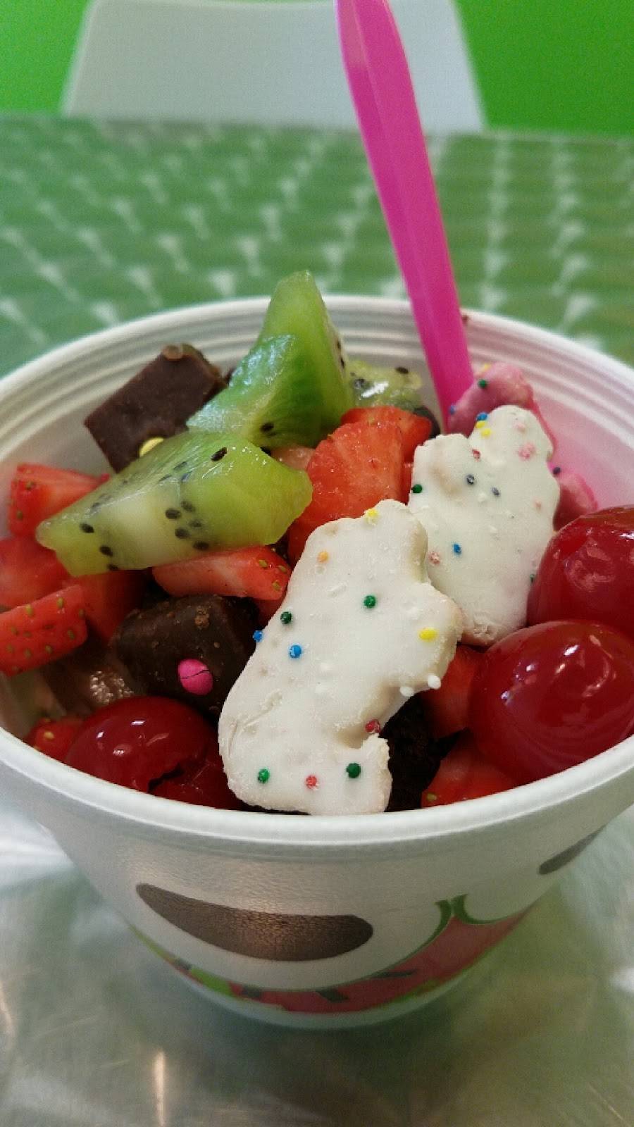 sweetFrog Houston TX - Oak Forest | restaurant | 1214 W 43rd St #1200, Houston, TX 77018, USA | 7136803764 OR +1 713-680-3764