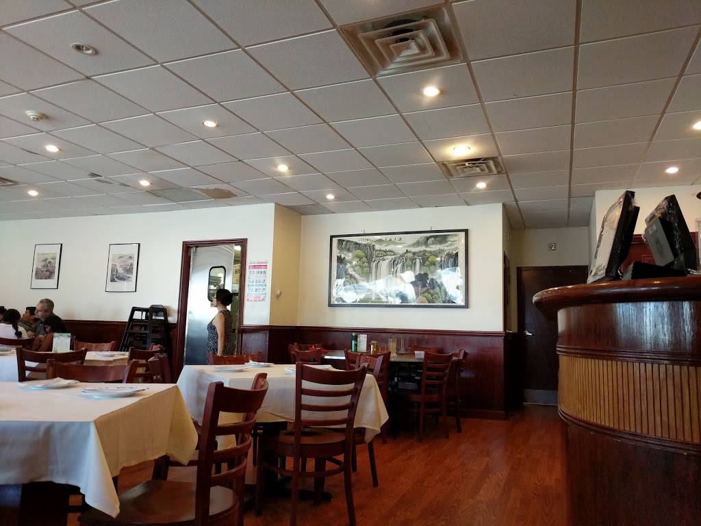 Lao Sze Chuan Chinese Restaurant | restaurant | 1585 Boston Post Rd, Milford, CT 06460, United States | 2037830558 OR +1 203-783-0558