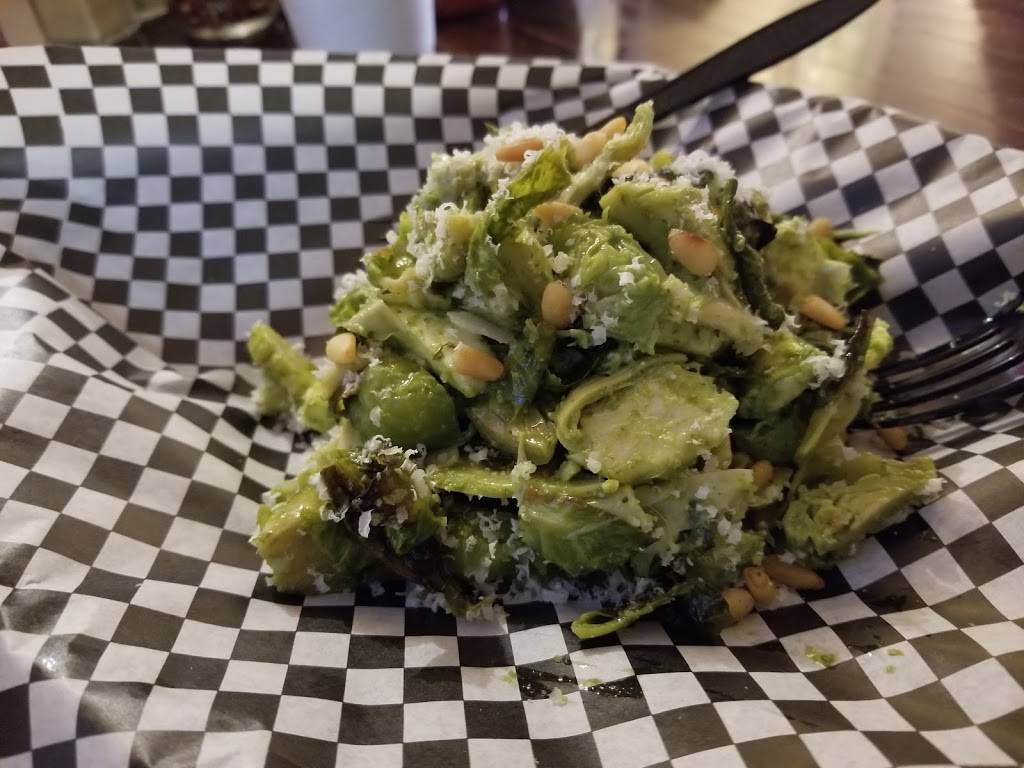 Paradise Valley Pizza Company | restaurant | 4001 E Bell Rd, Phoenix, AZ 85032, USA | 6022835705 OR +1 602-283-5705