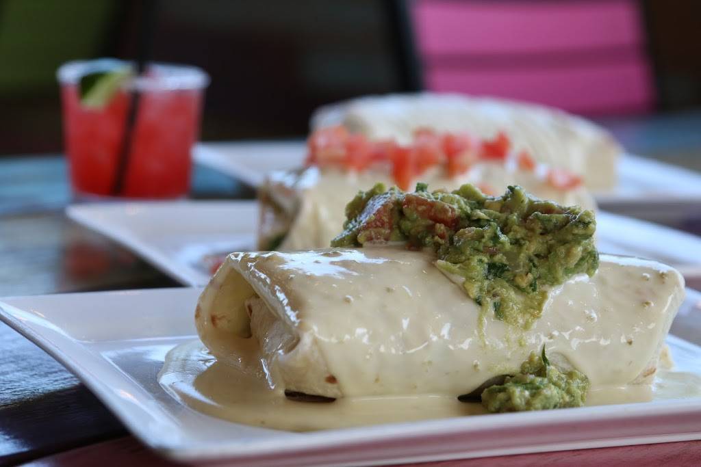 Cantina Louie | restaurant | 10 Palm Harbor Village Way W, Palm Coast, FL 32137, USA | 3865854112 OR +1 386-585-4112