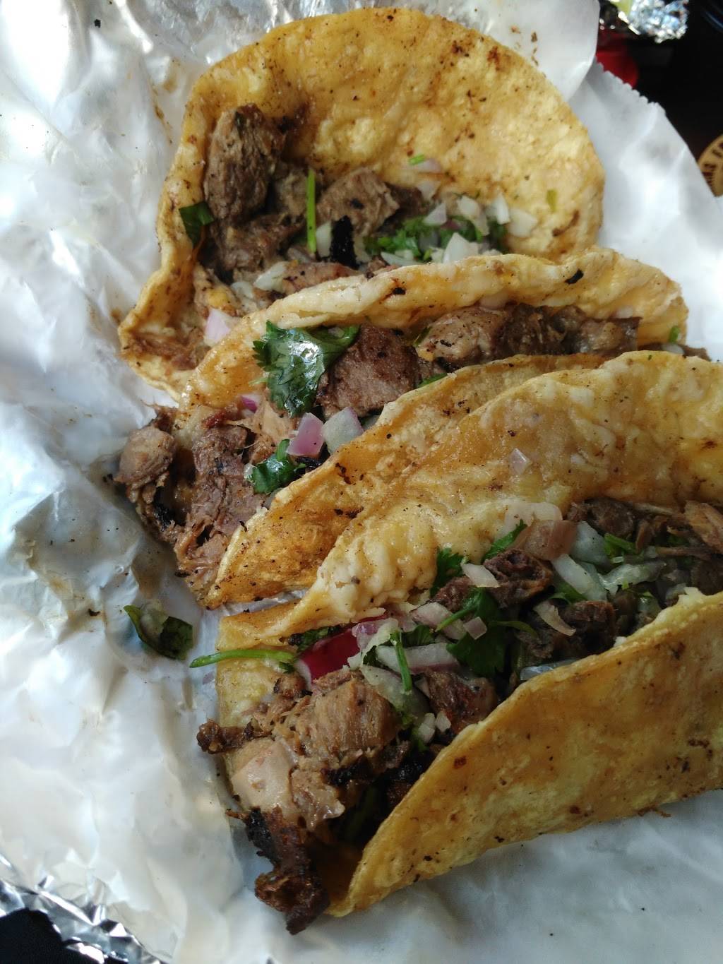 Tacos Y Gorditas Dona Gris | restaurant | 142 W Washington St, West Chicago, IL 60185, USA | 6302317055 OR +1 630-231-7055