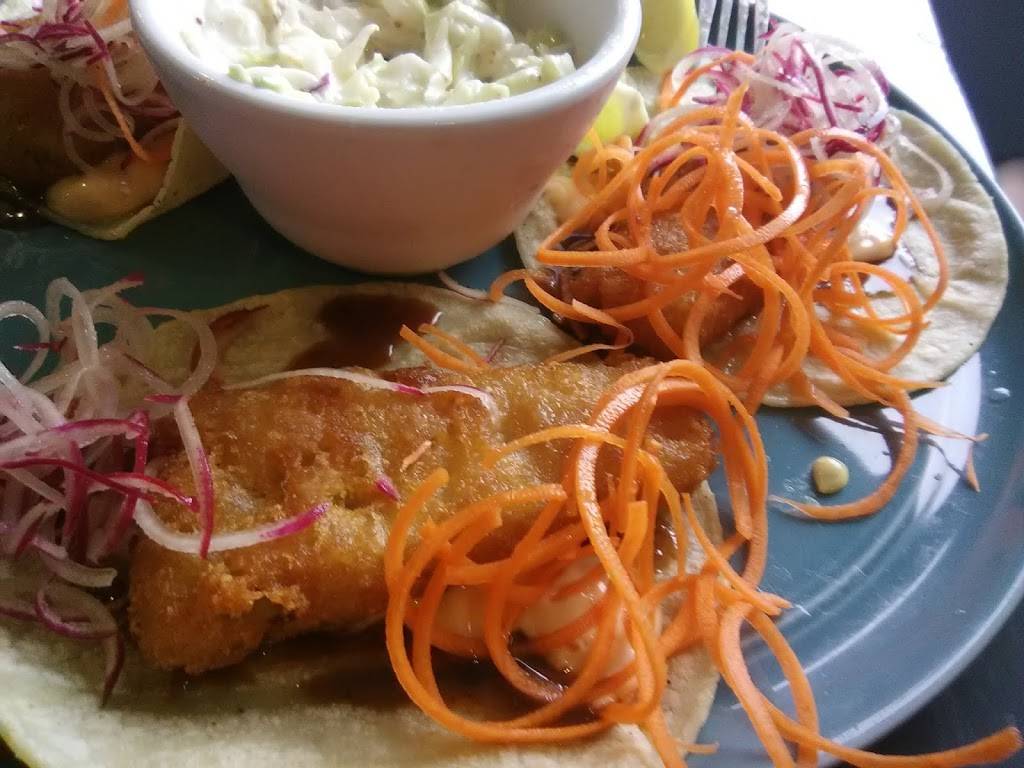 La Costa Seafood & Bar | restaurant | 1002 S Washington Ave, Cleveland, TX 77327, USA | 8324805358 OR +1 832-480-5358