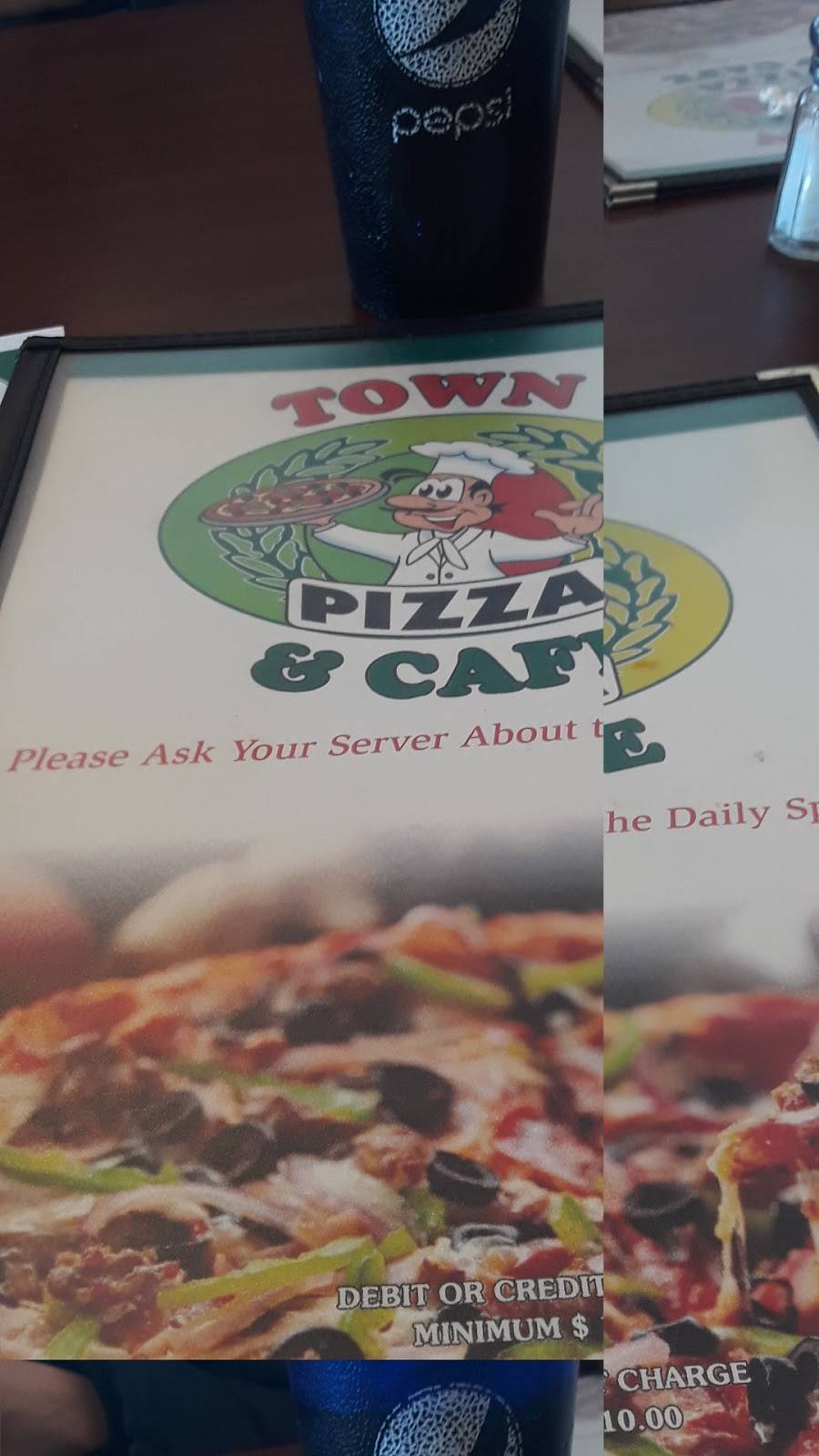 Town Pizza & Cafe | restaurant | 15 Mechanic St, Bellingham, MA 02019, USA | 5089662222 OR +1 508-966-2222