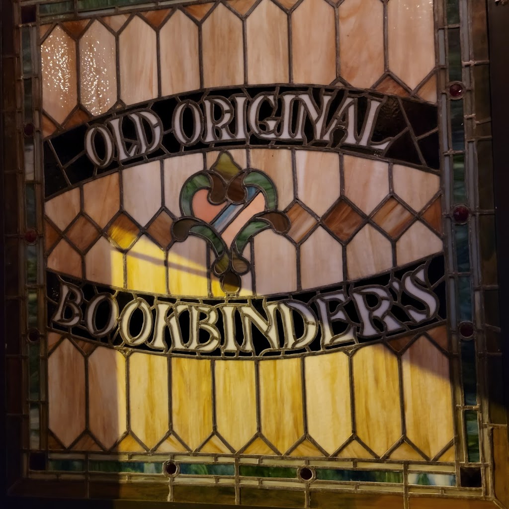 The Olde Bar | restaurant | 125 Walnut St, Philadelphia, PA 19106, USA | 2152533777 OR +1 215-253-3777