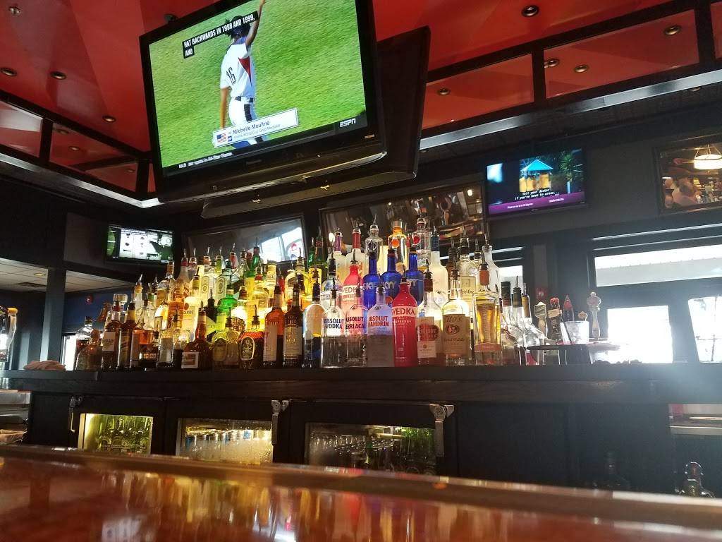 TGI Fridays | restaurant | 615 Baltimore Pike, Bel Air, MD 21014, USA | 4104206766 OR +1 410-420-6766