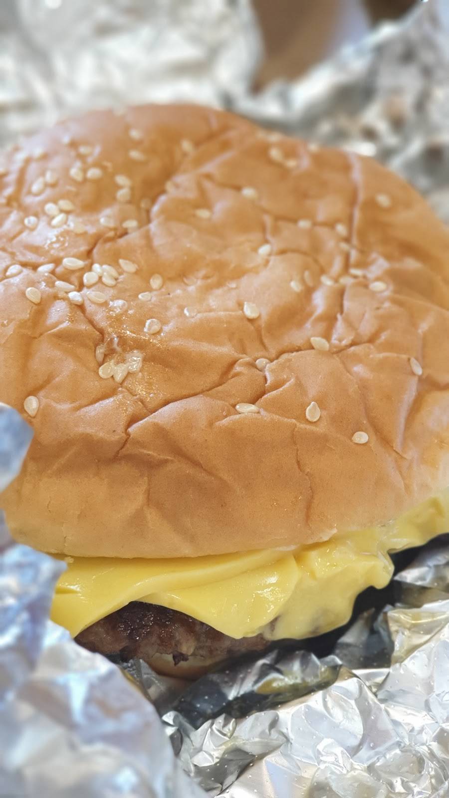 Five Guys | meal takeaway | 1928 S Commons, Federal Way, WA 98003, USA | 2538391425 OR +1 253-839-1425