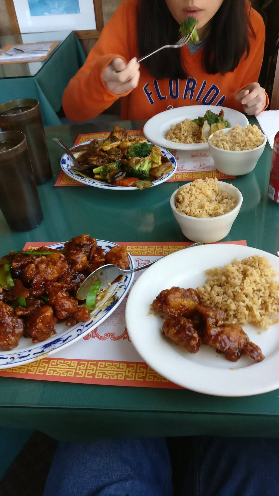 Golden Buddha Restaurant | restaurant | 613 NW 16th Ave, Gainesville, FL 32601, USA | 3523809076 OR +1 352-380-9076