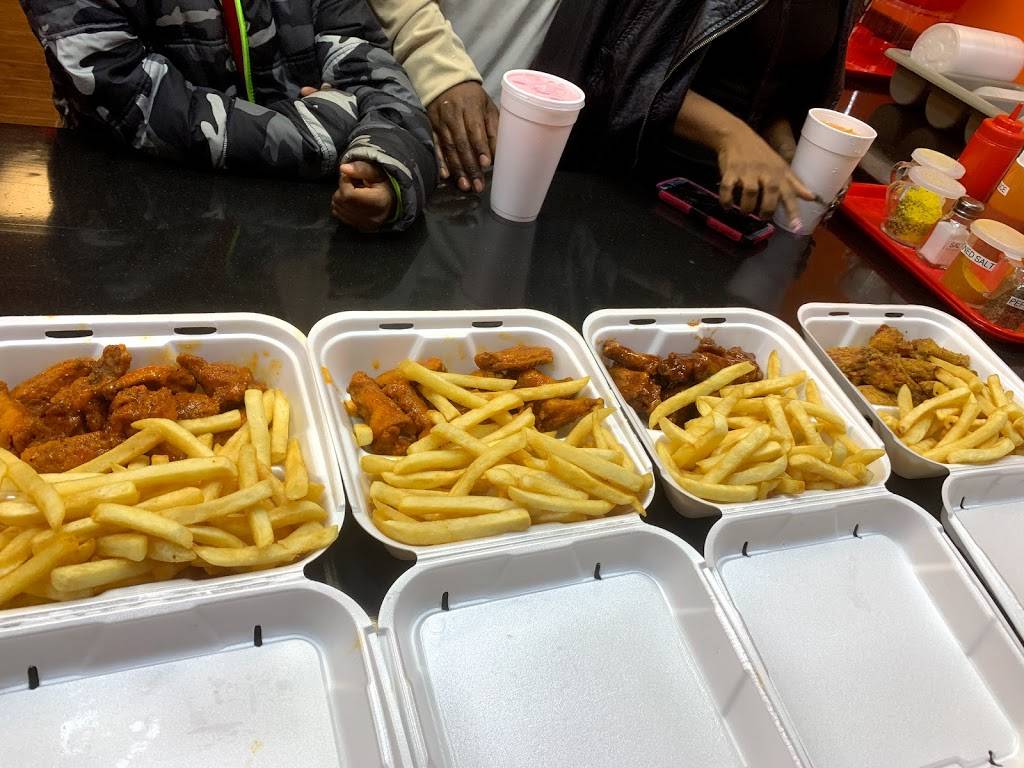 J Burger N Wings | restaurant | 2239 GA-20, Conyers, GA 30013, USA | 7702854600 OR +1 770-285-4600