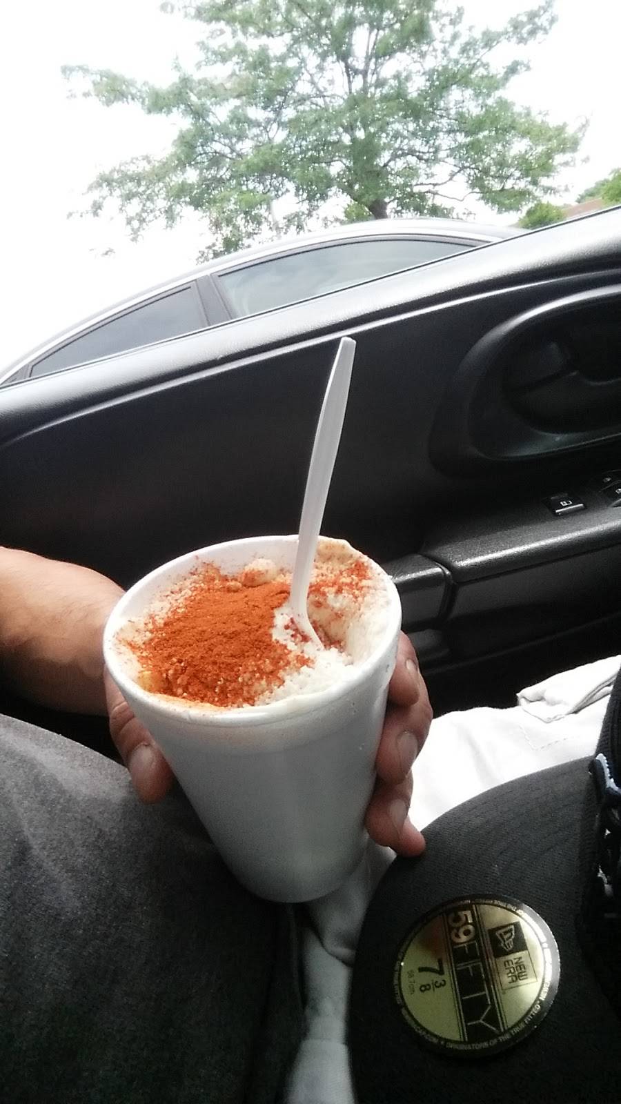 Charles Fast Foods | restaurant | 1525 E Lake St B, Hanover Park, IL 60133, USA | 6307363340 OR +1 630-736-3340