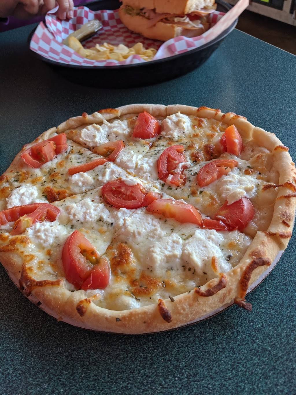 Big Eds Pizza | restaurant | 255 Pratt Ave NE, Huntsville, AL 35801, USA | 2564893374 OR +1 256-489-3374