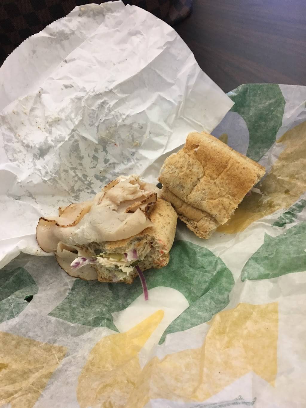 Subway Restaurants | restaurant | 7110 Cameron Rd Ste H, Austin, TX 78752, USA | 5124594811 OR +1 512-459-4811